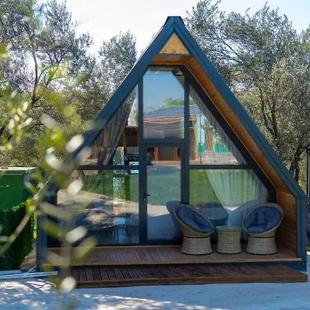Alegorri Homes Couette-café *